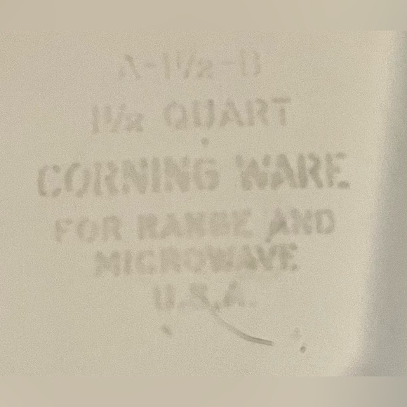 Vintage CorningWare Casserole Dish 1.5 Quart A-1 1/2 -B - Picture 6 of 7